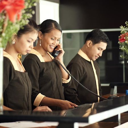 M Citi Suites Cebu Eksteriør billede