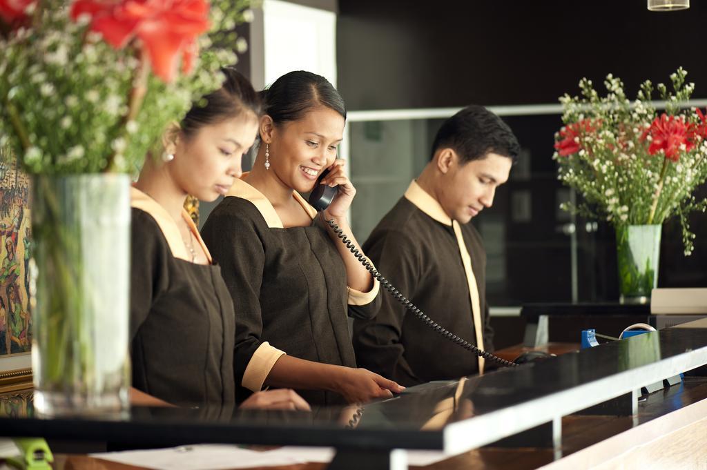 M Citi Suites Cebu Eksteriør billede