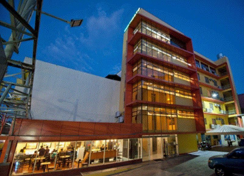 M Citi Suites Cebu Eksteriør billede
