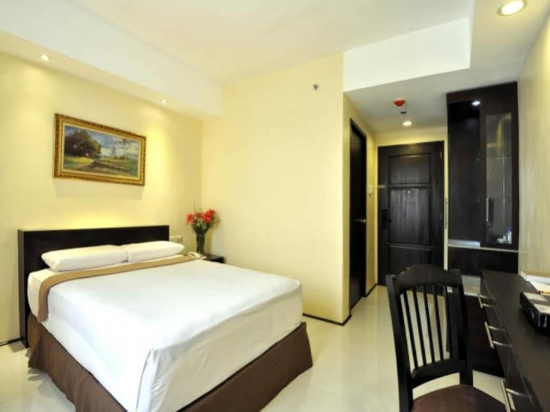 M Citi Suites Cebu Eksteriør billede