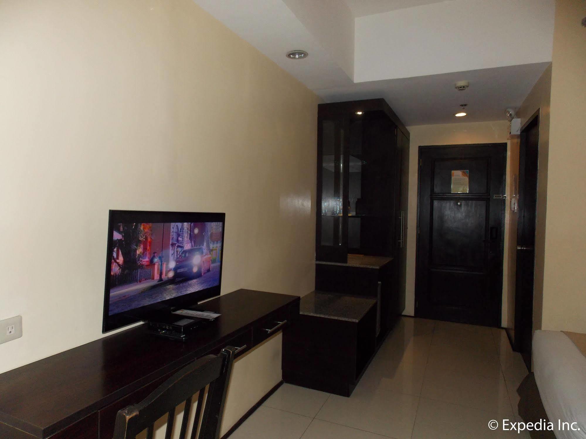 M Citi Suites Cebu Eksteriør billede