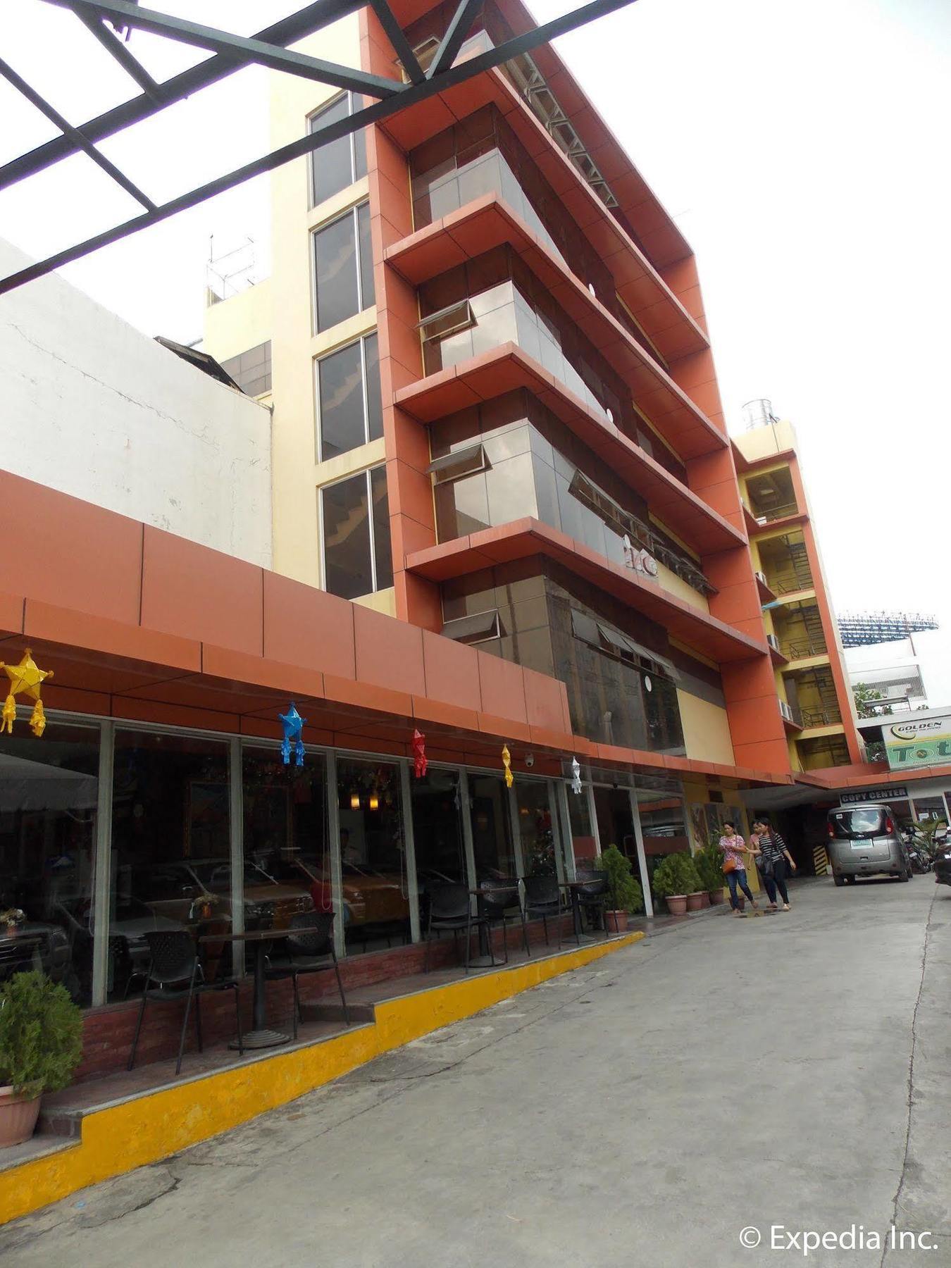 M Citi Suites Cebu Eksteriør billede
